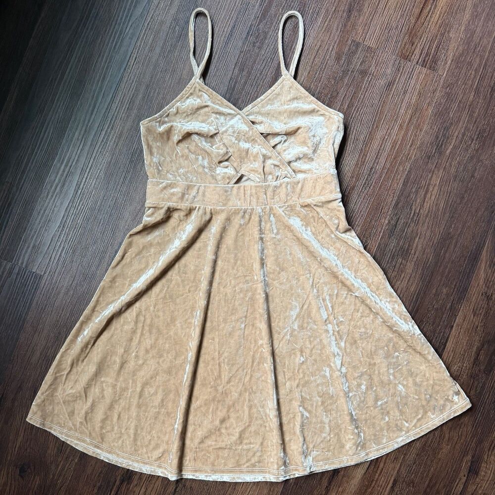 Crushed Velvet Mini Skater Dress Light Gold - Size S Cutout V-Neck Xhilaration